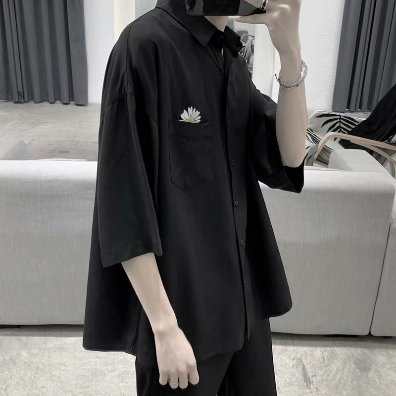 Margrietiņas ziedu apdruka Melni balti krekli ar īsām piedurknēm pludmales ielas apģērbi Havaju krekli Vīriešu ikdienas Harajuku Aloha krekls vīriešiem