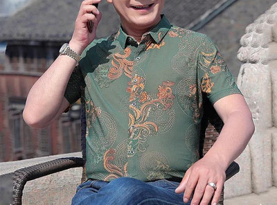 Καλοκαιρινά ρούχα για άντρες Πουκάμισο κοντό μανίκι Ice μεταξωτό μπλούζα με γυριστό γιακά Φαρδύ μεγάλο κουμπί εκτύπωσης Κομψά μπλουζάκια