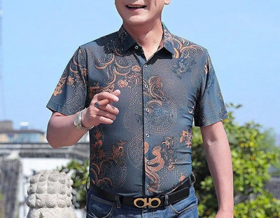 Καλοκαιρινά ρούχα για άντρες Πουκάμισο κοντό μανίκι Ice μεταξωτό μπλούζα με γυριστό γιακά Φαρδύ μεγάλο κουμπί εκτύπωσης Κομψά μπλουζάκια