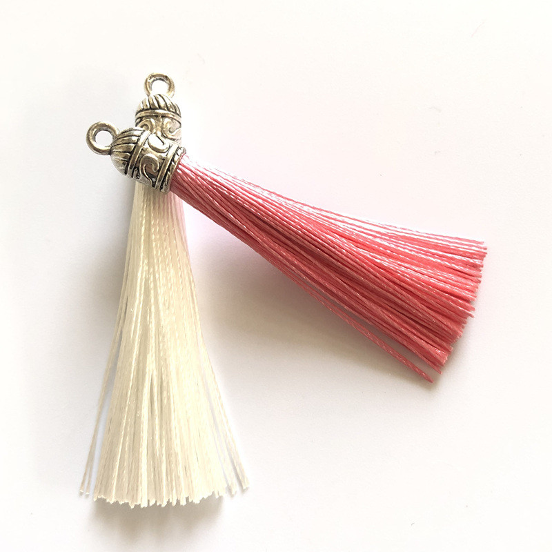 10/20 τμχ 6cm Small Silk Tassel Earrings Κρεμαστό Γούρια Crafts Ασημένια Καπέλα Φούντες Βούρτσα για Αξεσουάρ Κατασκευής Κοσμημάτων DIY