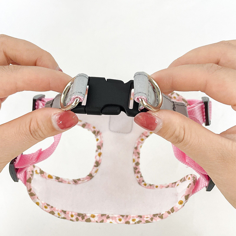 Mājdzīvnieku suņu krūšu siksna Pavada atstarojoša, regulējama mājdzīvnieka kaklasiksna, elpojoša drukas suņu virve maziem un vidējiem suņiem āra mājdzīvnieku piederumiem