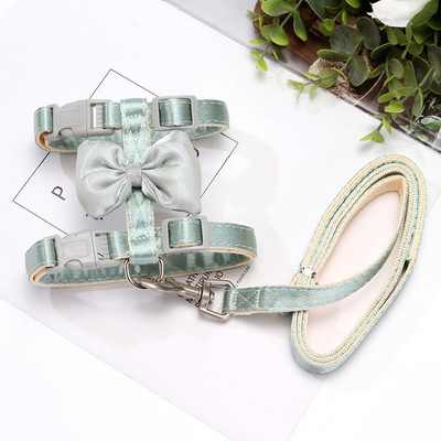 1ks postroj a vodítko pre mačky s nastaviteľnou veľkosťou, blingový postroj s mašľou a lanom na vodítku, aby sa mačky nerozbíjali a nemuseli sa púšťať do chôdze.