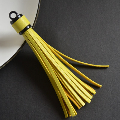 WFFNNKC 6 buc. pandantive cu ciucuri din piele artificială multicoloră, bijuterii pentru articole de îmbrăcăminte, artizanat, cu franjuri, geantă pentru telefon, lanț cheie, accesorii de decor