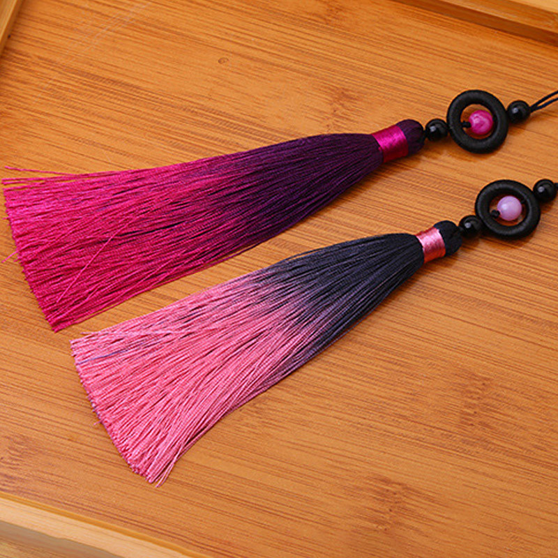 Šilkiniai rankų darbo minkšti gradiento kutai su kilpele papuošalų kūrimas pasidaryk pats Projektai Žymės Siuvimo Užuolaidos Priedai Pakabukas