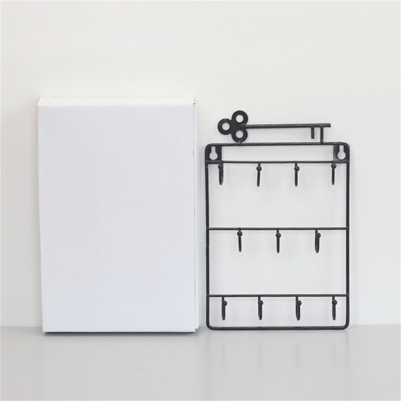 Moodsas stiilis rauast seinakinnitus