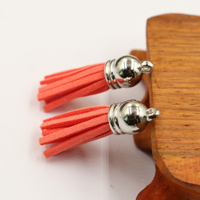 20 buc/lot ciucuri din piele intoarsa breloc ciucuri bricolaj Craciun breloc pandantiv bijuterii de vara confectionare cercei brelocuri Găsire