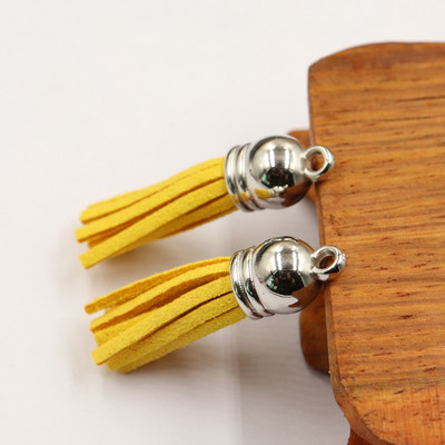 20 buc/lot ciucuri din piele intoarsa breloc ciucuri bricolaj Craciun breloc pandantiv bijuterii de vara confectionare cercei brelocuri Găsire