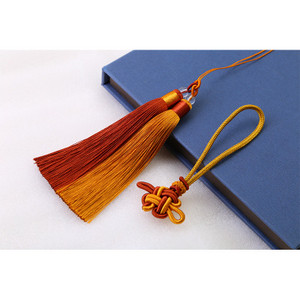 Δύο έγχρωμες κρεμαστά σχοινί μεταξωτές φούντες DIY κουρτίνα ρούχα Τσάντα προμήθειες χειροτεχνίας Κρεμαστό κρεμαστό φούντα Κλασικού στυλ Διακοσμητική φούντα