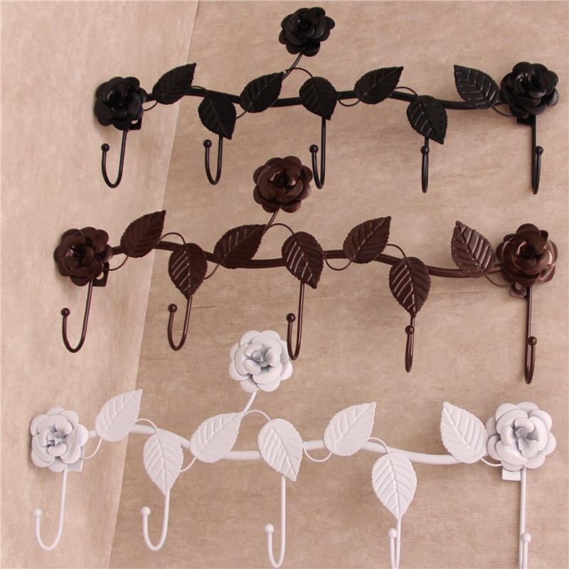 Európai stílusú Iron Rose Design dekoratív fali kampó Falra szerelhető ruhaakasztó Tároló állvány kulcstartó rendszerező lakberendezés