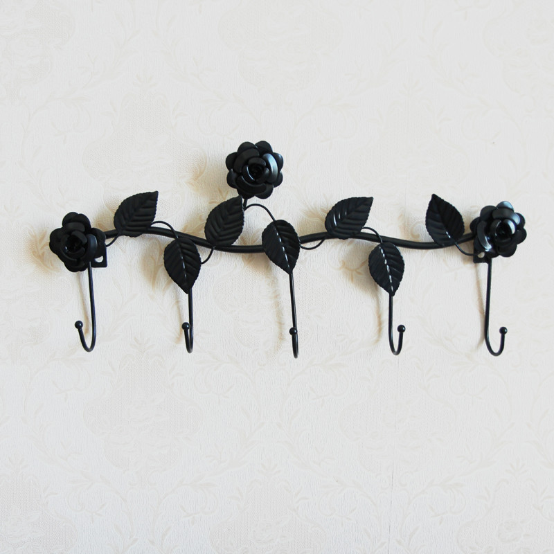 Európai stílusú Iron Rose Design dekoratív fali kampó Falra szerelhető ruhaakasztó Tároló állvány kulcstartó rendszerező lakberendezés