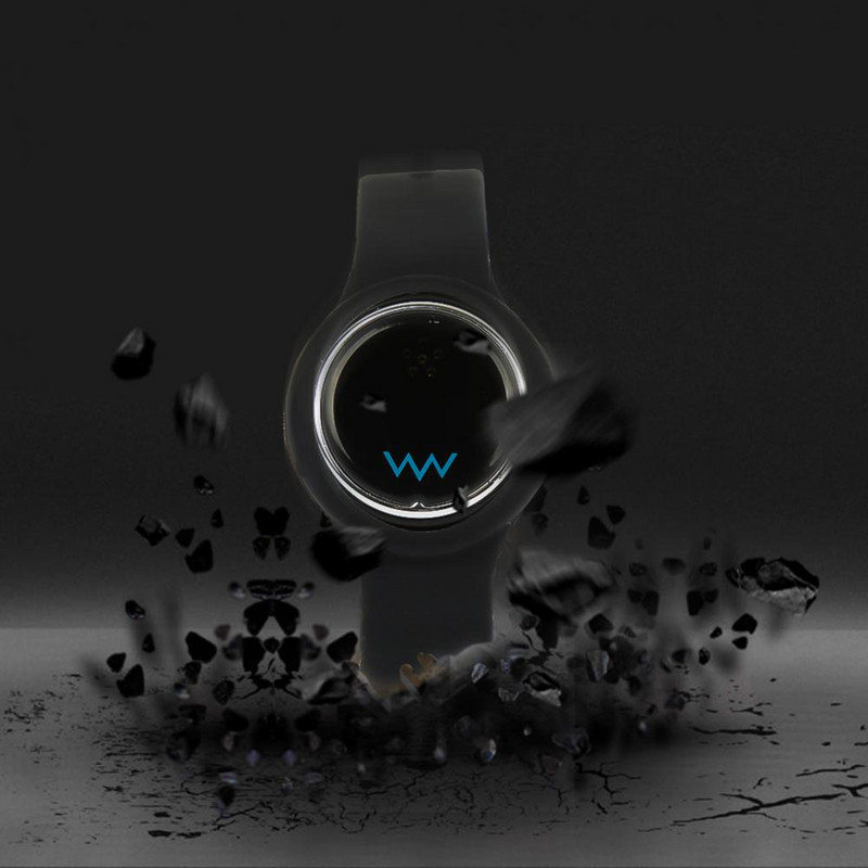 Pretpazaudēšanas ierīces izsekotājs pozicionēšanas Meklēt mājdzīvnieku suns kaķis atslēgas Maka soma Pretnozaudēt rokassprādze 200mah pogas akumulators