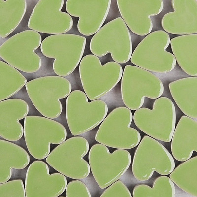 20 gab (aptuveni 85 g/3 unces) sirds formas porcelāna mozaīkas flīzes 2,3 * 2,3 * 0,5 cm 10 krāsas Izvēles DIY Mosaic Craft keramikas flīzes