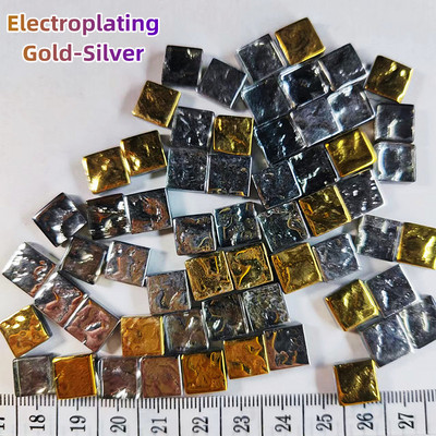 100db (100g/3.52oz) fényes mázas üvegmozaik csempe, 4 mm/0,16 hüvelyk vastagság 1 cm/0,39 hüvelyk négyzet alakú kézműves csempemozaik készítő anyagok