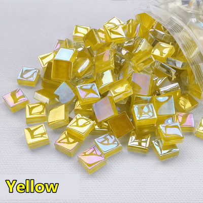 100db (100g/3.52oz) fényes mázas üvegmozaik csempe, 4 mm/0,16 hüvelyk vastagság 1 cm/0,39 hüvelyk négyzet alakú kézműves csempemozaik készítő anyagok
