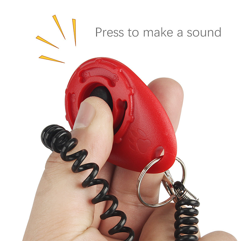 Spalvingas ovalus paspaudimas naminių šunų spyruoklinio dizaino mielas šuns letenų kaulų raštas su raktų pakabu Nešiojami garsūs augintinio dresavimo reikmenys