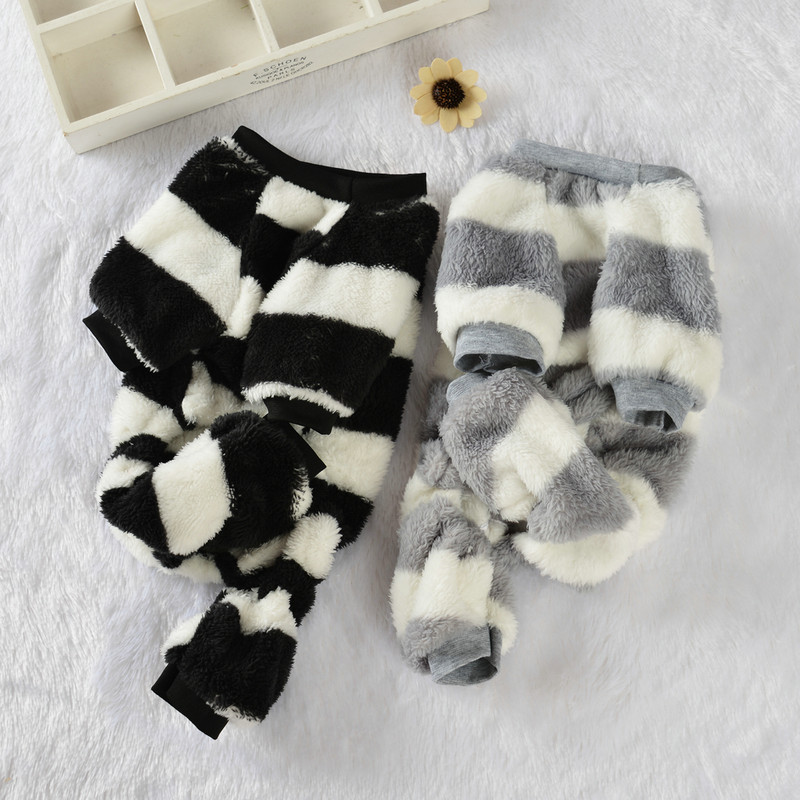 Puha, kényelmes kutyaruhák kis kutyáknak macskacsíkos gyapjú téli meleg kölyök pulóverek Jumpsuit Chihuahua mopsz kiskutya kapucnis kabát