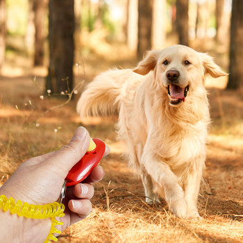 1 τμχ Εκπαιδευτικό κλικ για σκύλους κατοικίδιων γατών Plastic Dogs Click Trainer Ρυθμιζόμενο ήχου με κλειδί και ιμάντα καρπού Remote whistle clicker