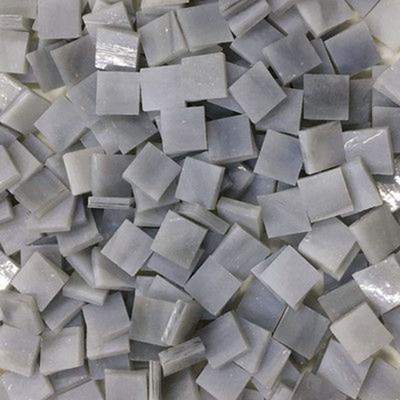 50 g DIY radošās daudzkrāsu mozaīkas inkrustācijas flīzes siena ar rokām gatavoti materiāli stikla vizlas gabals parastais kolāžas darbs 1cm ZXY9841