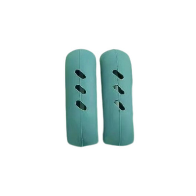 2/4 DB szilikon serpenyő fogantyú fedél Forrázásgátló védő burkolat Pároló serpenyő fogantyútartó csúszásmentes fedél konyhai kütyük