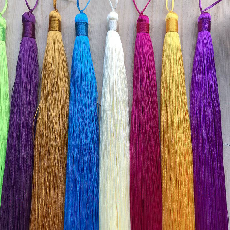 2gab/iepakojumā 33cm gari vertikāli ķīniešu mezgli piekaramie pušķi Poliestera vītne Pretburzīšanās kostīmu apģērbu dekorēšana Kotoho