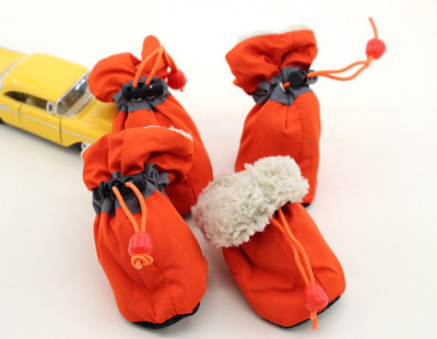 4 бр. Противоплъзгащи се обувки за кученца Водоустойчиви зимни домашни кучета Противоплъзгащи се ботуши за дъжд и сняг Обувки Дебели топли за Prewalkers Чорапи Ботуши