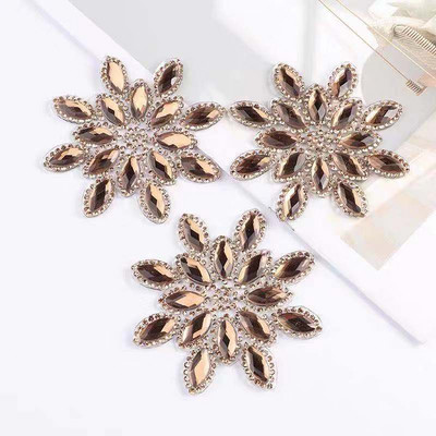 1 kom/lot Kristalni cvjetni zakrpe Motiv Hotfix Štras aplicirano za odjeću/torbu/cipele Dragulji, djeca žene Odjevni predmeti Dodaci