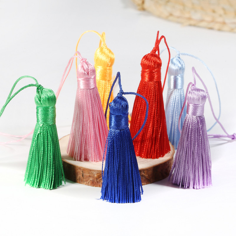 2gab Poliestera zīda pušķu kulons 5,5 cm garš kokvilnas pušķis mājas kāzu dekorēšanai DIY šūšanas aizkaru piederumi