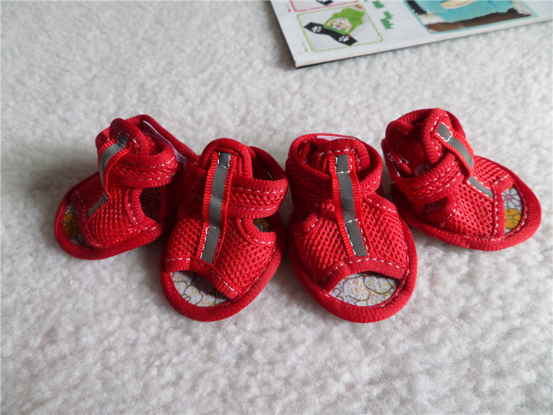 4 ΤΕΜ/σετ Ροζ αντιολισθητικά καλοκαιρινά παπούτσια για σκύλους αναπνεύσιμα σανδάλια για μικρά σκυλιά Κάλτσες για σκύλους για κατοικίδια Αθλητικά παπούτσια για σκύλους Μπότες παπούτσια για κουτάβι γάτα