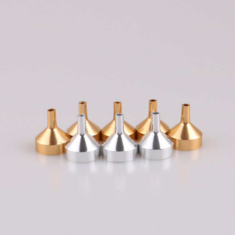 12 τμχ Μίνι χωνί μπουκαλιού νερού Εργαλείο αναπλήρωσης αρωμάτων Χωνιά αιθέριου ελαίου Μικρή γέμιση Μινιατούρα περιποίησης δέρματος από ανοδιωμένο αλουμίνιο