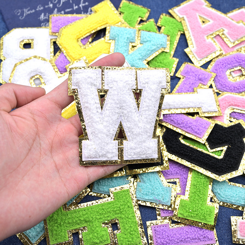 Hímzett név Zsenília betűfoltok AZ Rózsaszín ragadós ábécé tapasz ruhatáskákhoz póló vasalható betűfolt rátét