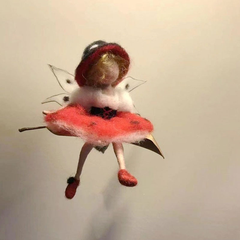 Új barkácsolás kis tündér gyapjú filc babák kézműves filc tű állatkészlet kézműves készlet befejezetlen kézzel készített piszkáló ajándék