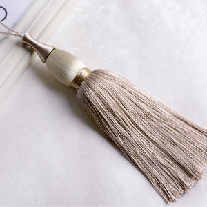 1Gb Aizkaru aukla Maza pušķis Bārkstis Suka Aizkaru Aksesuāri DIY Dīvāns Valance Galdauts Spilvens Dekors Atslēgu pušķis Mājas Dekors