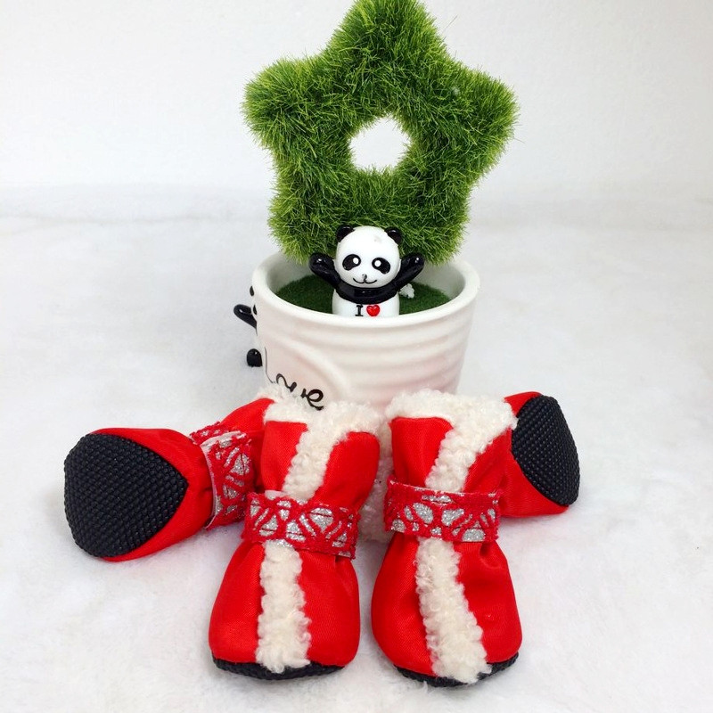 Mājdzīvnieku izstrādājums 4Gb/komplekts Suņu ziemas apavi Ūdensizturīgi kucēnu apavi Mājdzīvnieku suņiem Pretslīdēšanas Lietus Sniega zābaki Sabiezināti Suņu Kurpes Ziemassvētki Jaunums