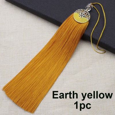 1 gab Amatniecības pušķi Tibetas sudraba ziedu pušķis, ar rokām gatavoti, mīksti zīdaini pušķi ar pakarināmo cilpu, lai izgatavotu amatniecības rotaslietas