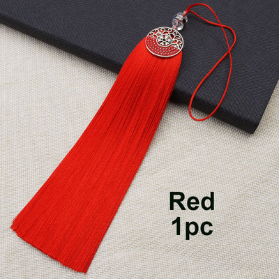 1 gab Amatniecības pušķi Tibetas sudraba ziedu pušķis, ar rokām gatavoti, mīksti zīdaini pušķi ar pakarināmo cilpu, lai izgatavotu amatniecības rotaslietas