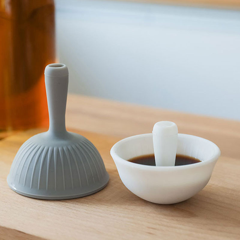 Pārnēsājams silikona salokāms piltuvju sietiņš, teleskopisks, nepiedegošs, šļakatām drošs filtrs virtuves piederumi, eļļa, ūdens, garšvielas, vīna kolba