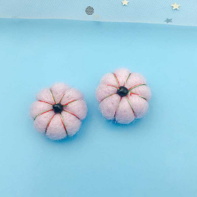 DIY vilnas filca dekorēšana Filcs Pom Pom Roku darbs Materiāli Ķirbju Amatniecība bērniem Filca bumbiņu materiāls Amogurum tamborēta lelle