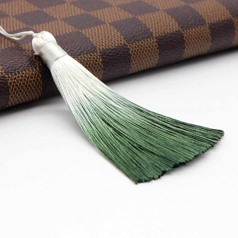 4gab 9,5 cm garuma gradienta krāsa ar bārkstīm pušķi Kulonu pakaramais apģērbam Skatuves kleita Aizkaru festivāla dekorācijas aksesuāri