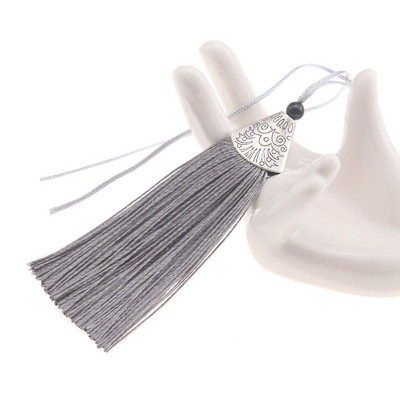 4gab 80 mm sudraba konusa vāciņš ar bārkstīm, pušķi Kulonu pakaramais apģērbam Skatuves kleita Aizkaru festivāla dekorācijas aksesuāri