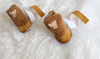 Обувки за кучета Удебелени ботуши за сняг от агнешко руно Нови топли обувки за кучета Обувки за домашни любимци Зимни стоки за домашни любимци Zapatos Para Perro