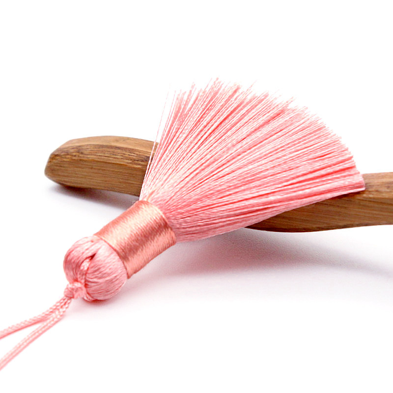 5 cm kokvilnas pušķis iekarināmas virves bārkstis aizkaru šūšanai.