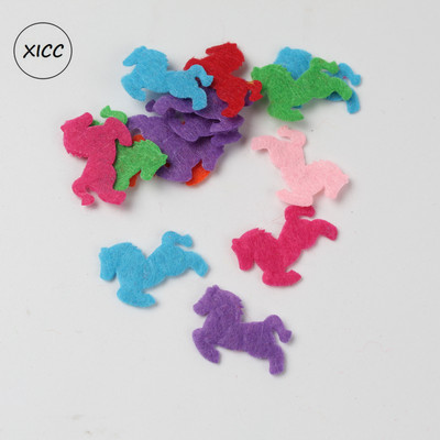 100 gab. Neausti smaida ziedi tauriņi vilnas filca audums matu virve DIY roku darbs aksesuāru uzlīmes aplikācijas ielāpi Filca paliktnis