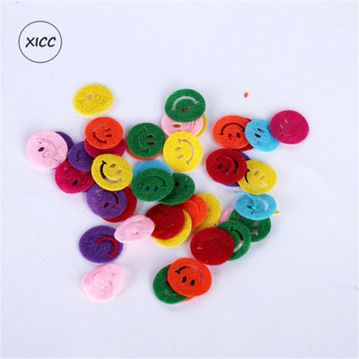 100 gab. Neausti smaida ziedi tauriņi vilnas filca audums matu virve DIY roku darbs aksesuāru uzlīmes aplikācijas ielāpi Filca paliktnis