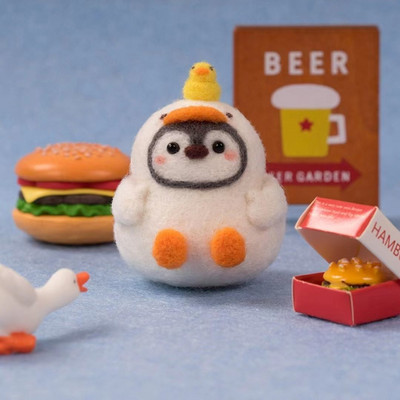 Pingvīns Radošums Vilnas filcs Diy Lelle Kulons Lelle Dāvanu Aksesuāri Materiālu komplekts Kawaii Roku darbs Amatniecības dūriens Vilnas filca dāvana