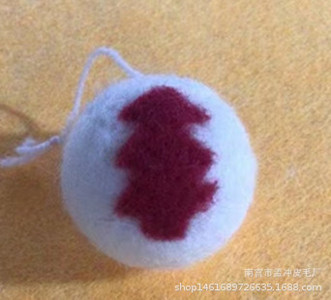 DIY Ziemassvētku eglītes rotājuma bumba Vilnas filcs Sniegpārsla Ziemassvētku eglītes rotājuma bumba Maza kulonu bumbiņas Ziemassvētku Polistirols