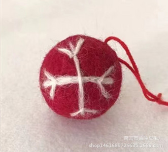 DIY Ziemassvētku eglītes rotājuma bumba Vilnas filcs Sniegpārsla Ziemassvētku eglītes rotājuma bumba Maza kulonu bumbiņas Ziemassvētku Polistirols