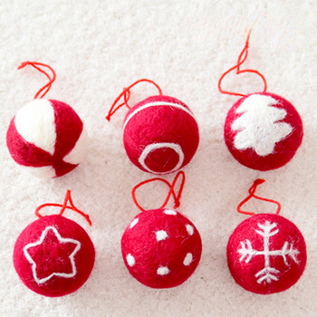 Направи си сам ChristmasTree Decoration Ball Вълнен филц Snowflake Коледна елха Decoration Ball Малки висулки Baubles ChristmasPolistyrene