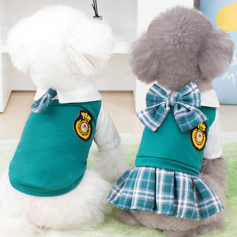 Koledžas stila suņu krekls kleita mājdzīvnieku apģērbs pavasaris un vasara pāriem apģērbi suņu krekliem kapuces kucēna kaķa svārki maziem suņiem XS