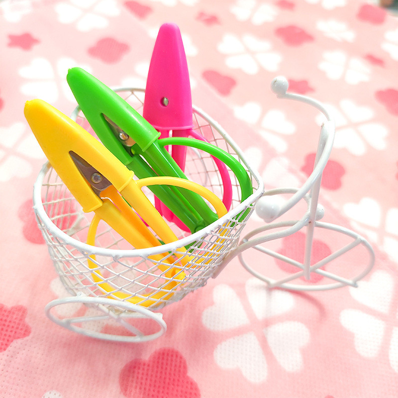 Kaasaskantavad minikäärid koos korgikääridega kaitsekattega niidipea lõigatud tikandid väikesed terava otsaga käärid õmblemiseks