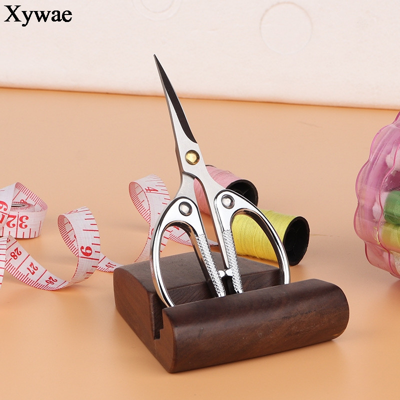 Väändunud peaga tikandid käärid näputööks õmblemiseks Lõikamiseks Vintage kumerad käärid kanga jaoks ristpistes käsitöötööriistad